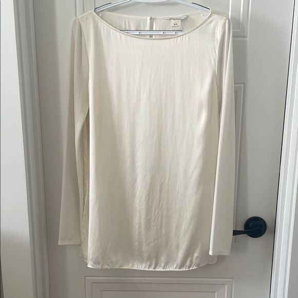 Club Monaco Silk Cream Blouse with Ribbed Long Sleeves - Picture 1 of 7